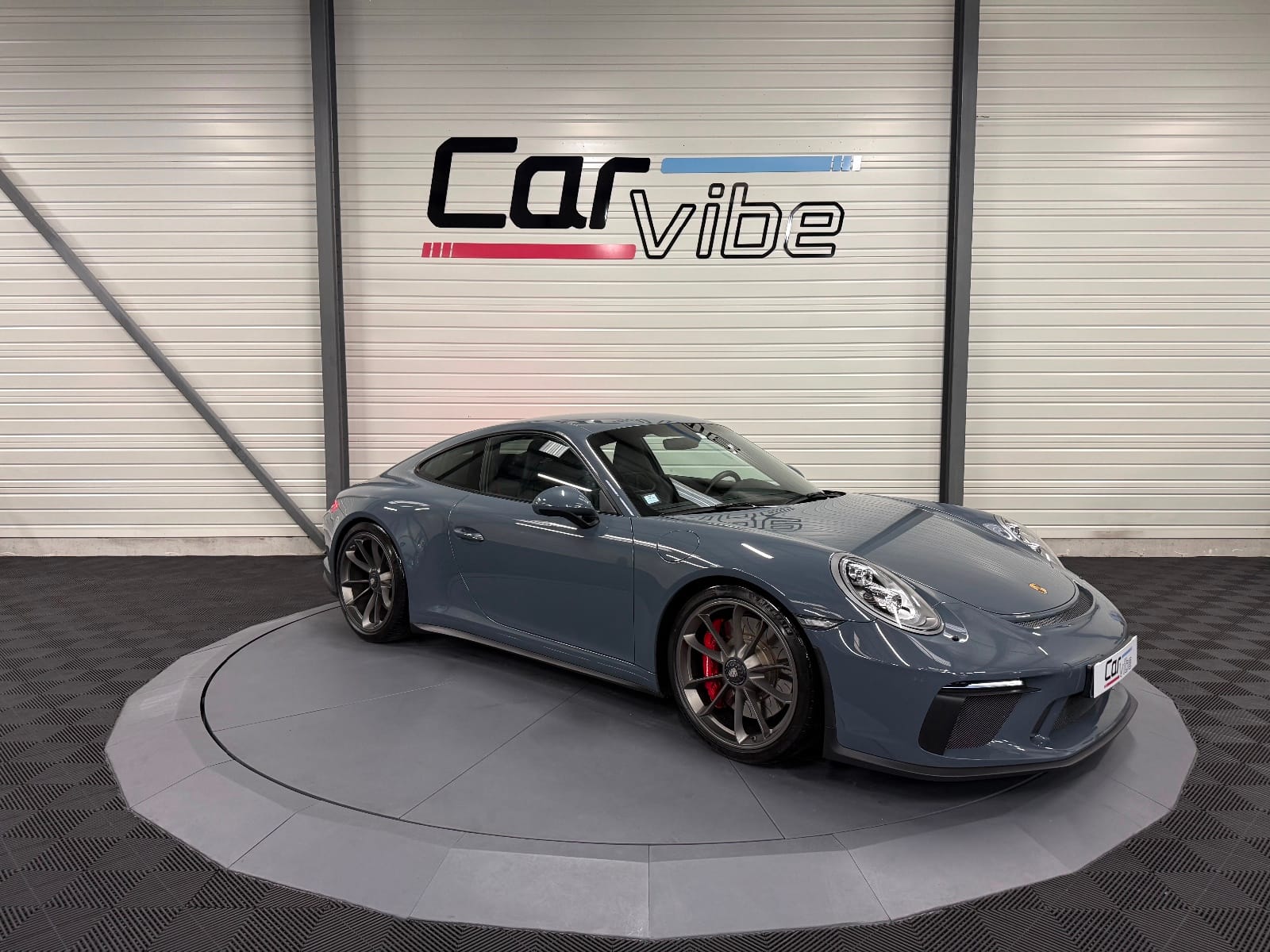 Porsche 911 GT3 Touring 991.2 4.0 500 CH — photo 1