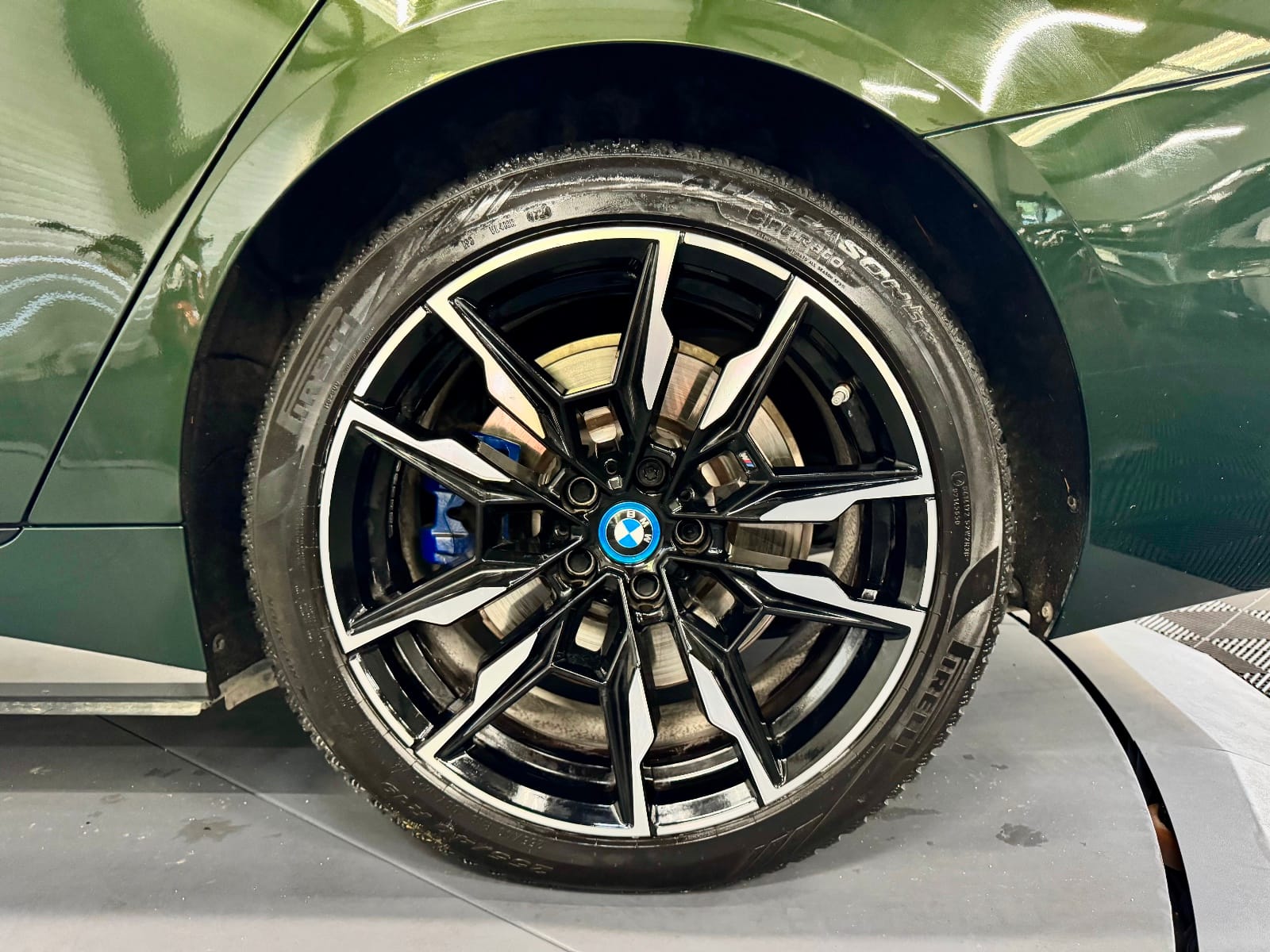 BMW I4 M50 Xdrive 544 CH Sport — photo 29