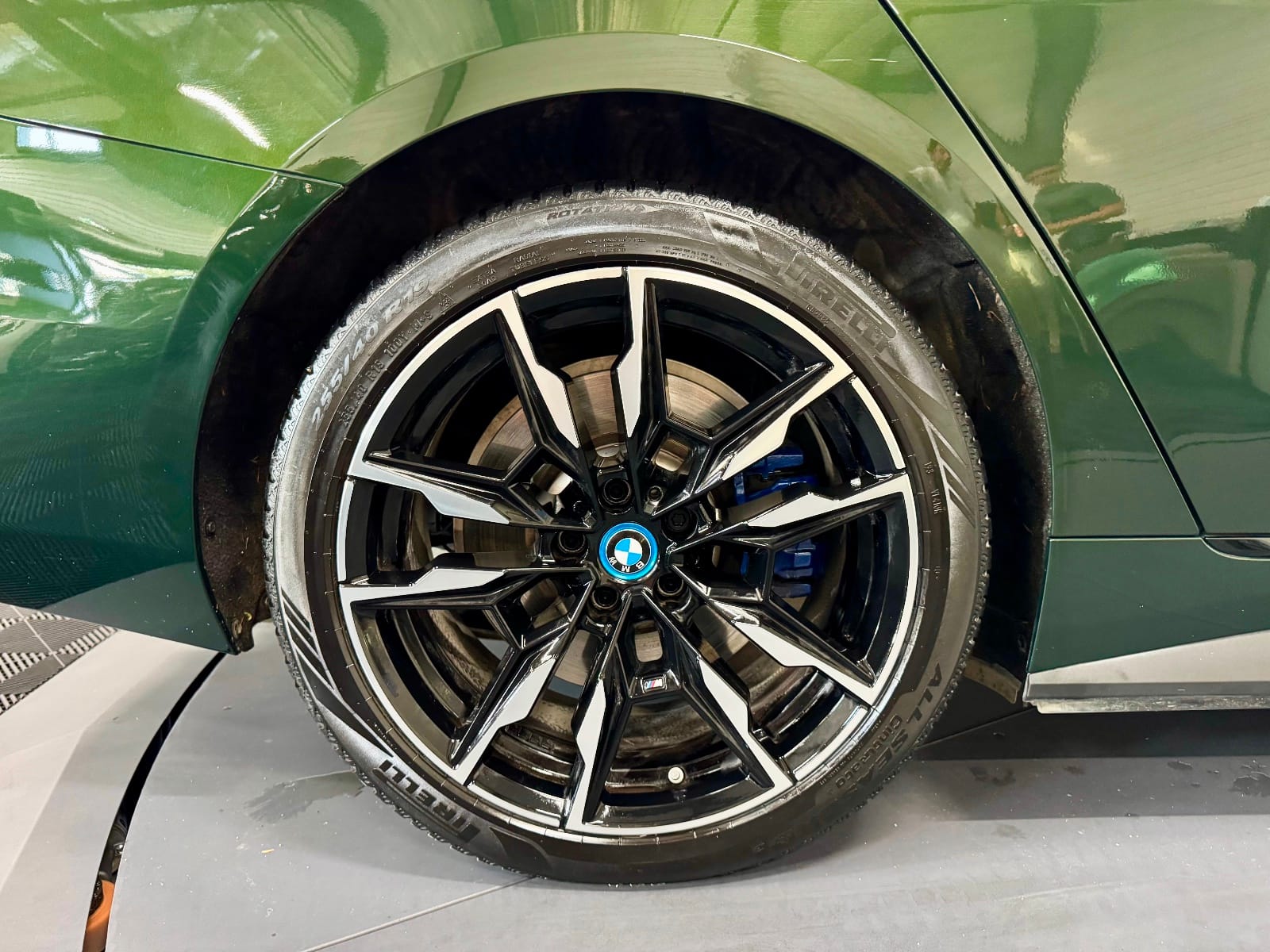 BMW I4 M50 Xdrive 544 CH Sport — photo 32