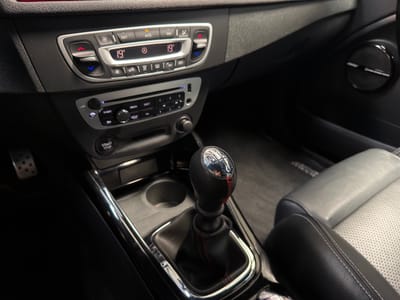 Renault Megane III Coupe RS Luxe — photo 17
