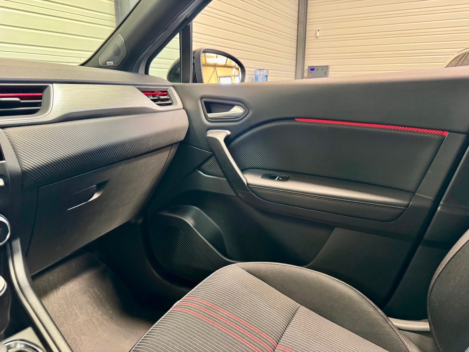 Renault Captur RS LINE — photo 23
