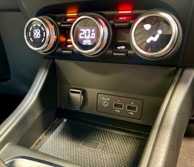Renault Captur RS LINE — photo 22