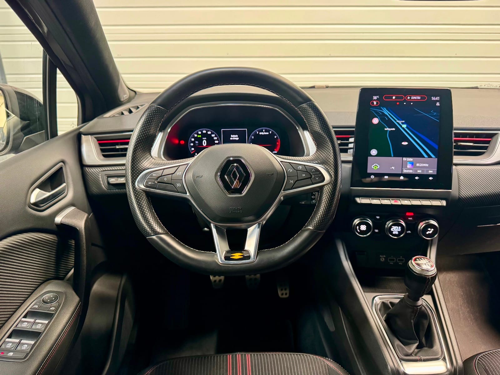 Renault Captur RS LINE — photo 15