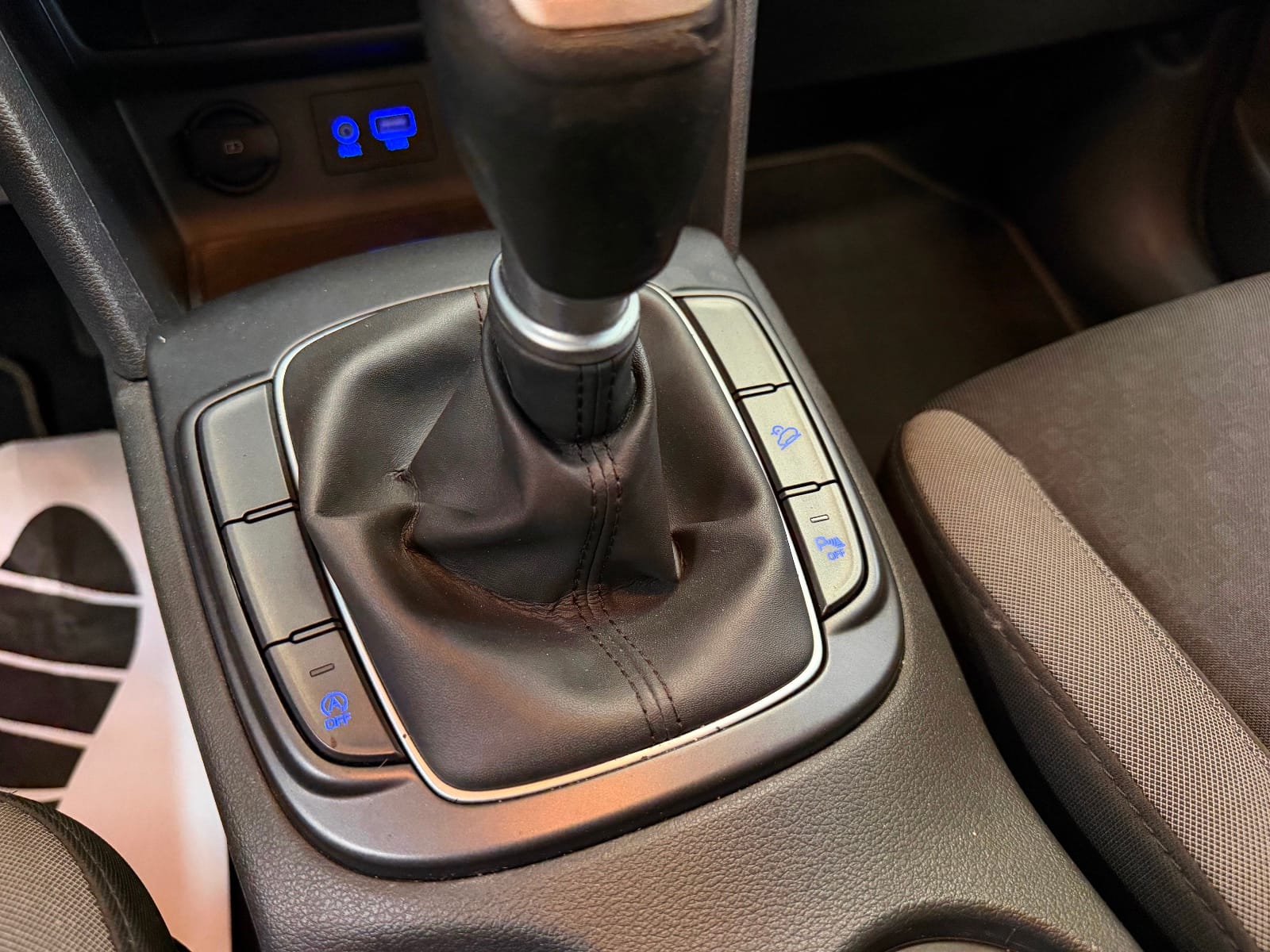 Hyundai Kona Intuitive — photo 22