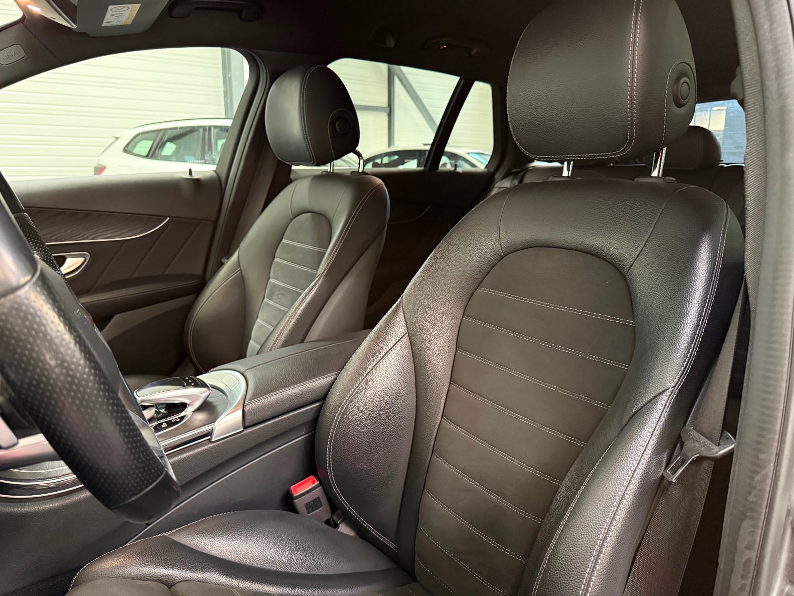 Mercedes-Benz Classe C Break AMG Line — photo 11