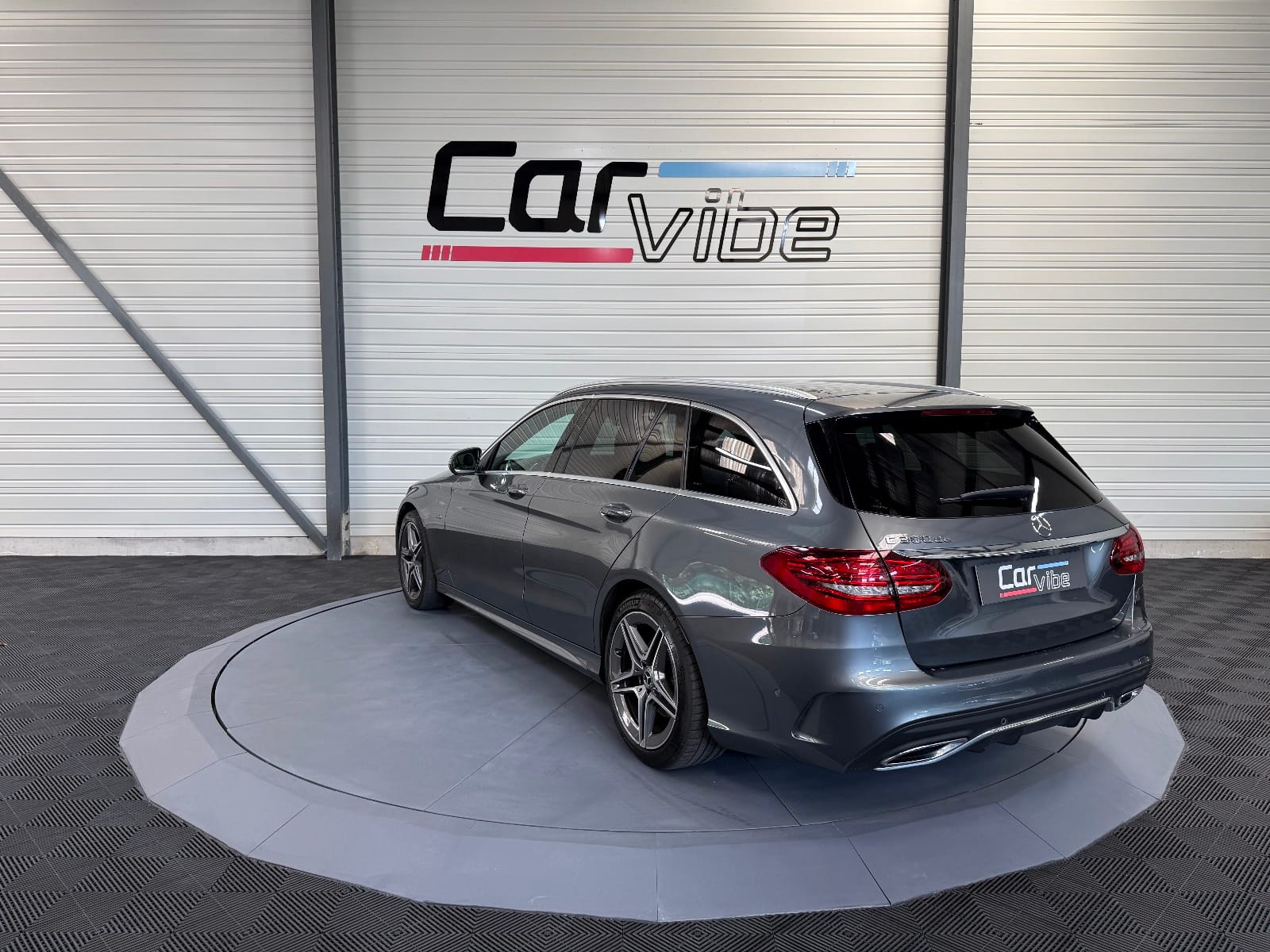 Mercedes-Benz Classe C Break AMG Line — photo 3