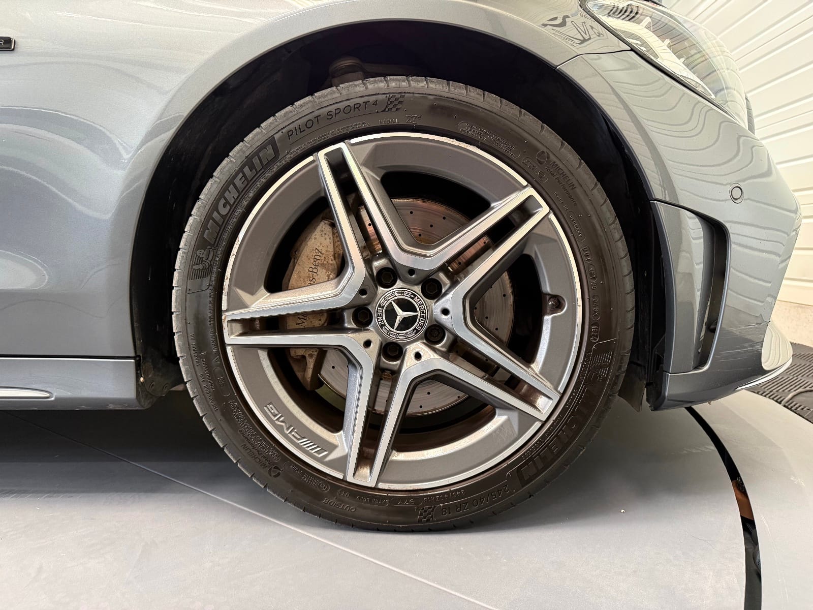 Mercedes-Benz Classe C Break AMG Line — photo 24