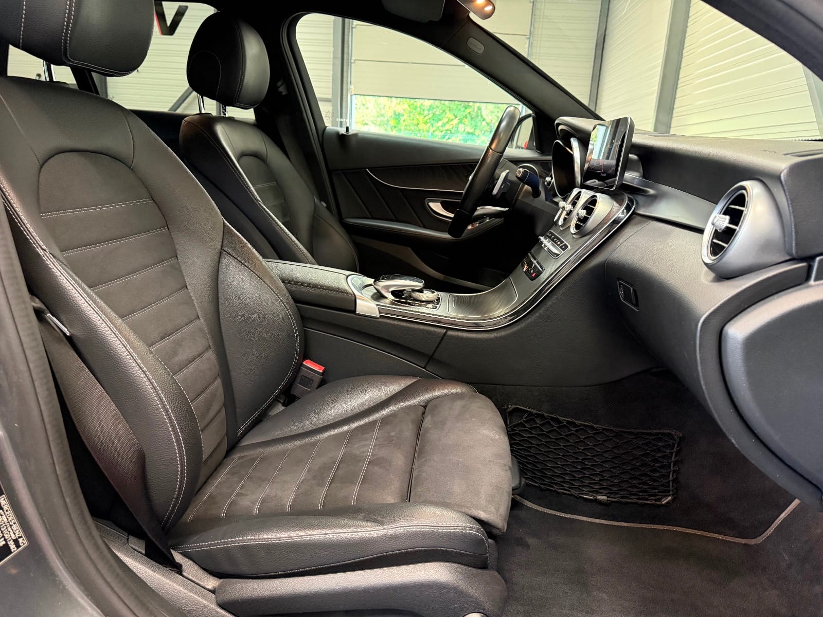Mercedes-Benz Classe C Break AMG Line — photo 13