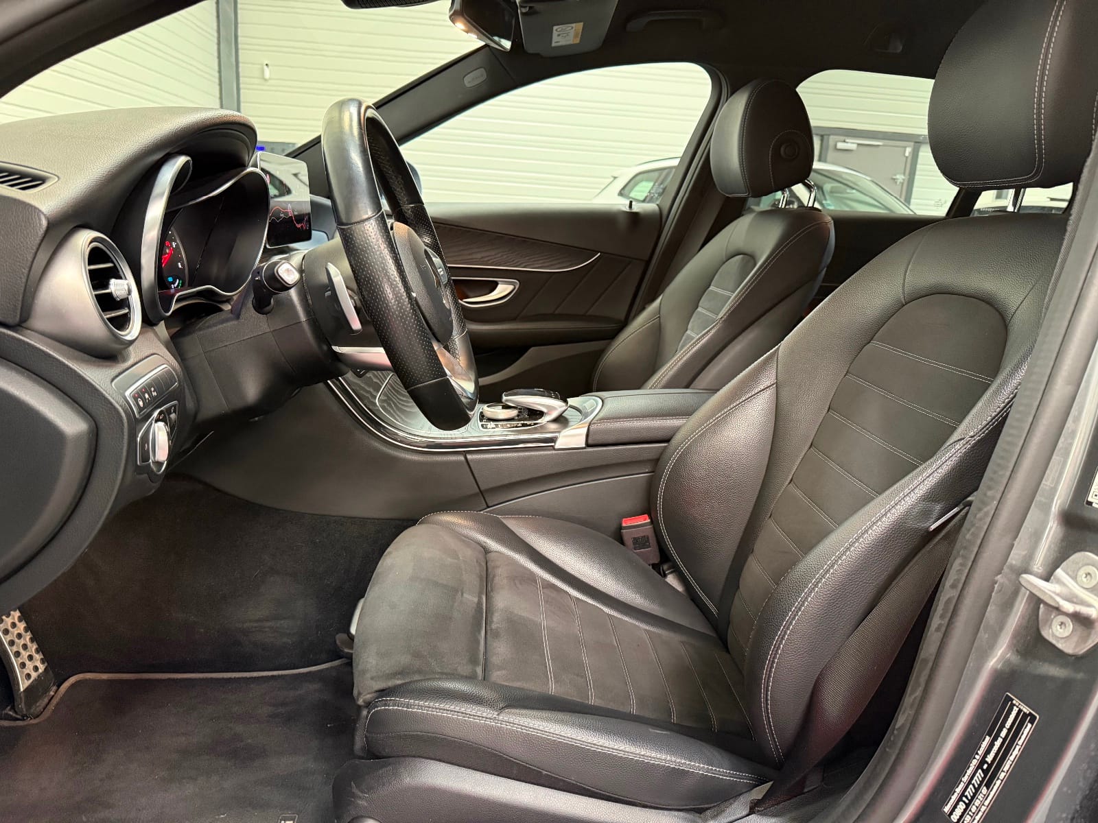 Mercedes-Benz Classe C Break AMG Line — photo 10