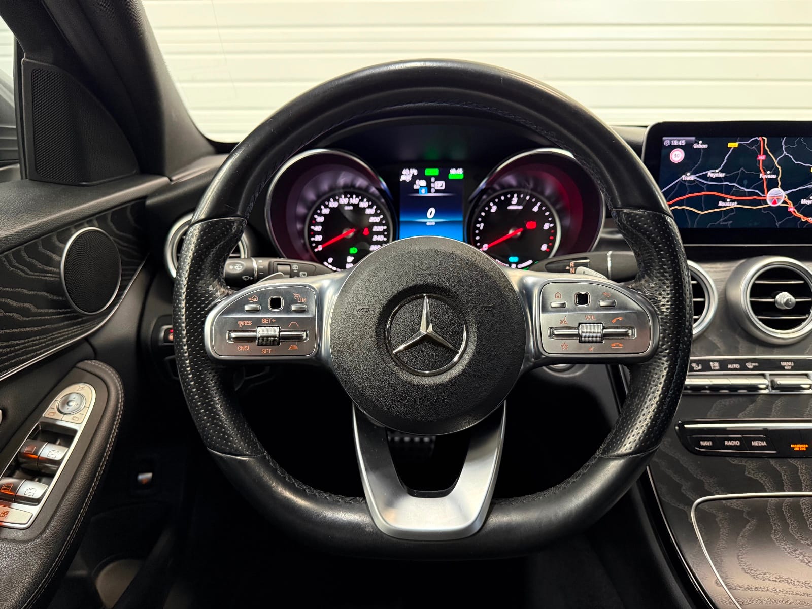Mercedes-Benz Classe C Break AMG Line — photo 14