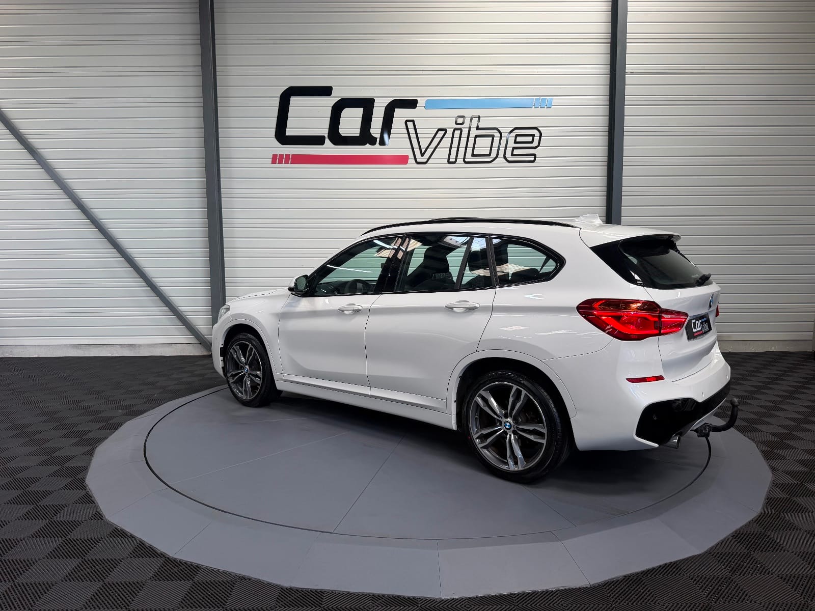 BMW X1 M Sport — photo 6
