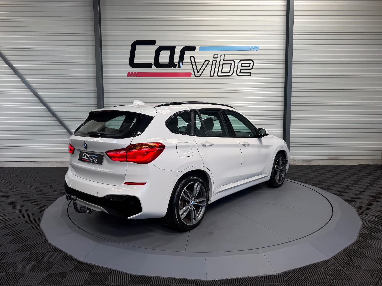 BMW X1 M Sport — photo 4