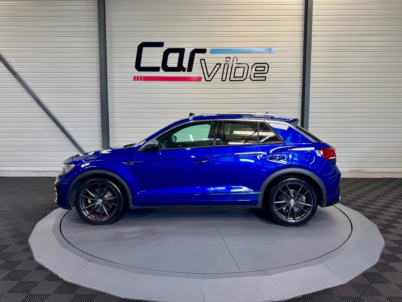 Volkswagen T-roc — photo 7