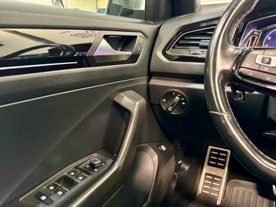 Volkswagen T-roc — photo 22