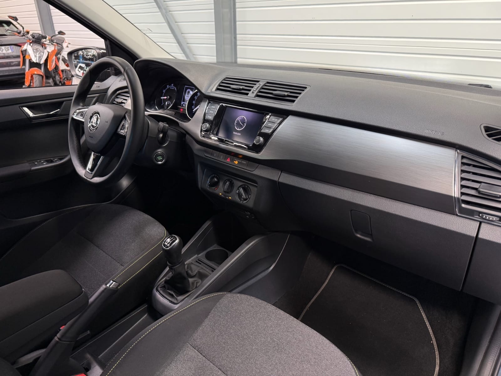 Škoda Fabia Edition — photo 12