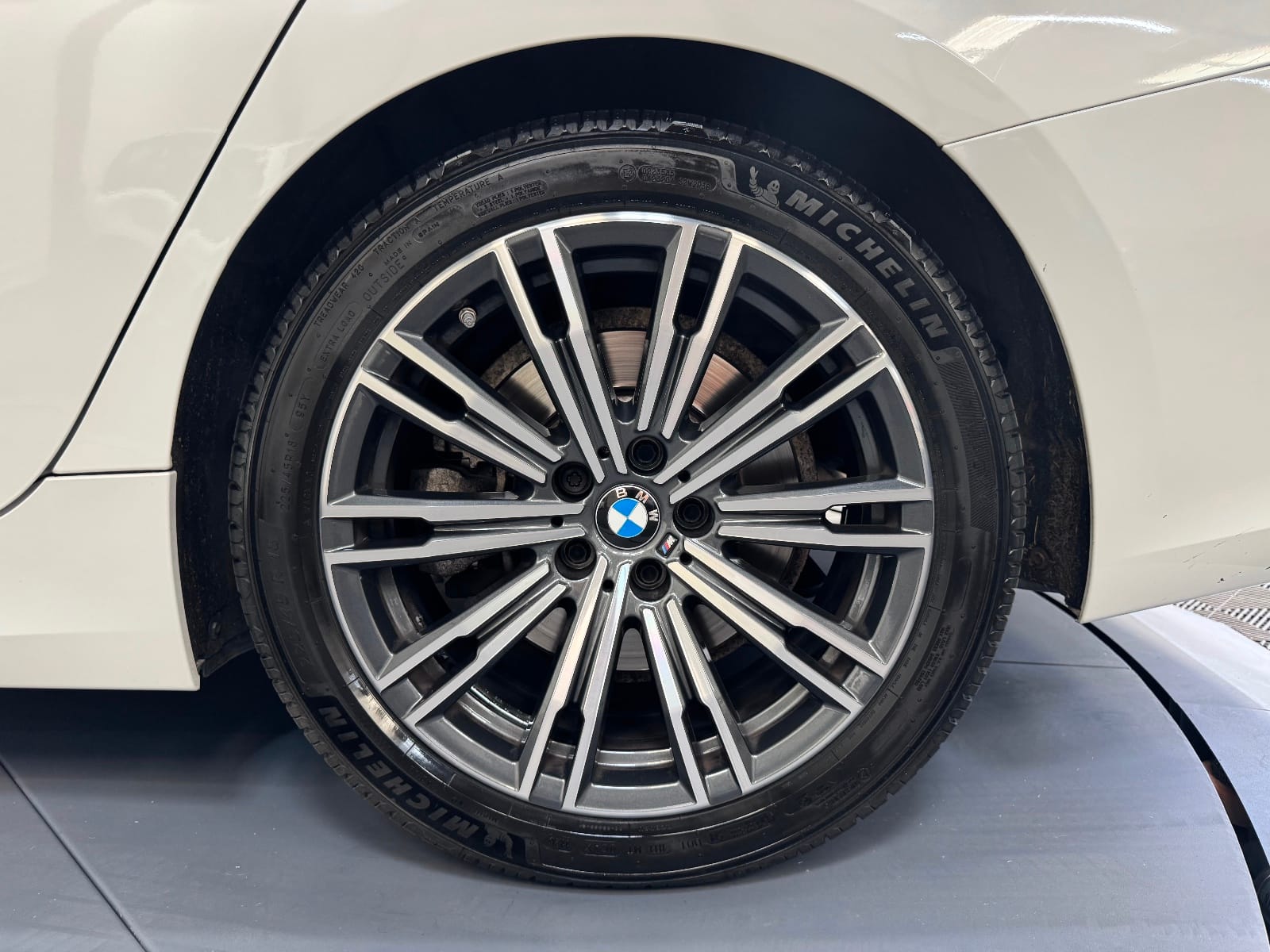 BMW Serie 3 Touring G21 Luxury — photo 22
