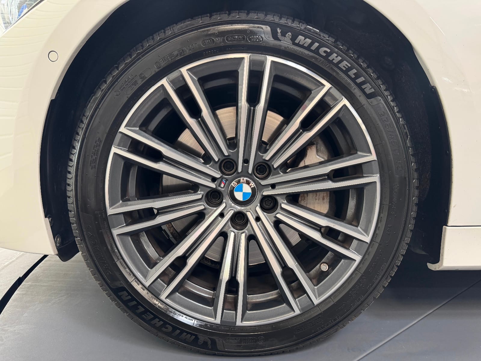 BMW Serie 3 Touring G21 Luxury — photo 25