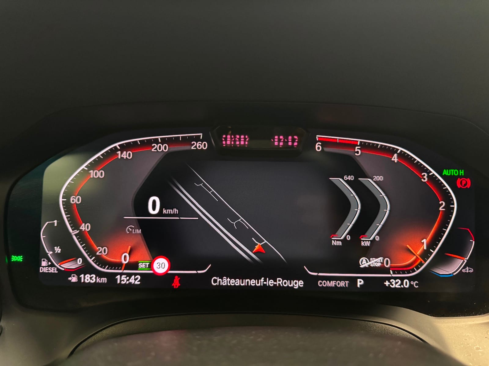 BMW Serie 3 Touring G21 Luxury — photo 12