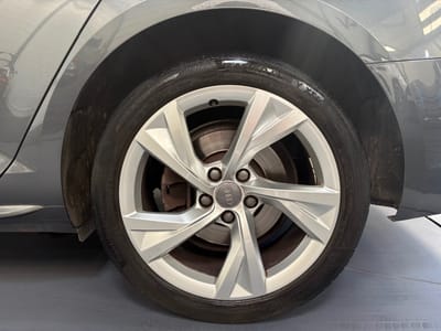 Audi A4 Avant S line — photo 26