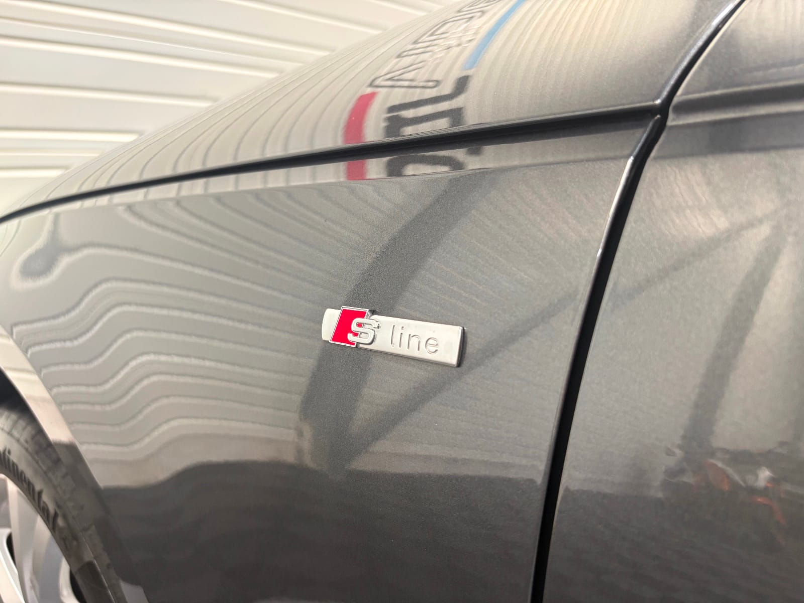 Audi A4 Avant S line — photo 24