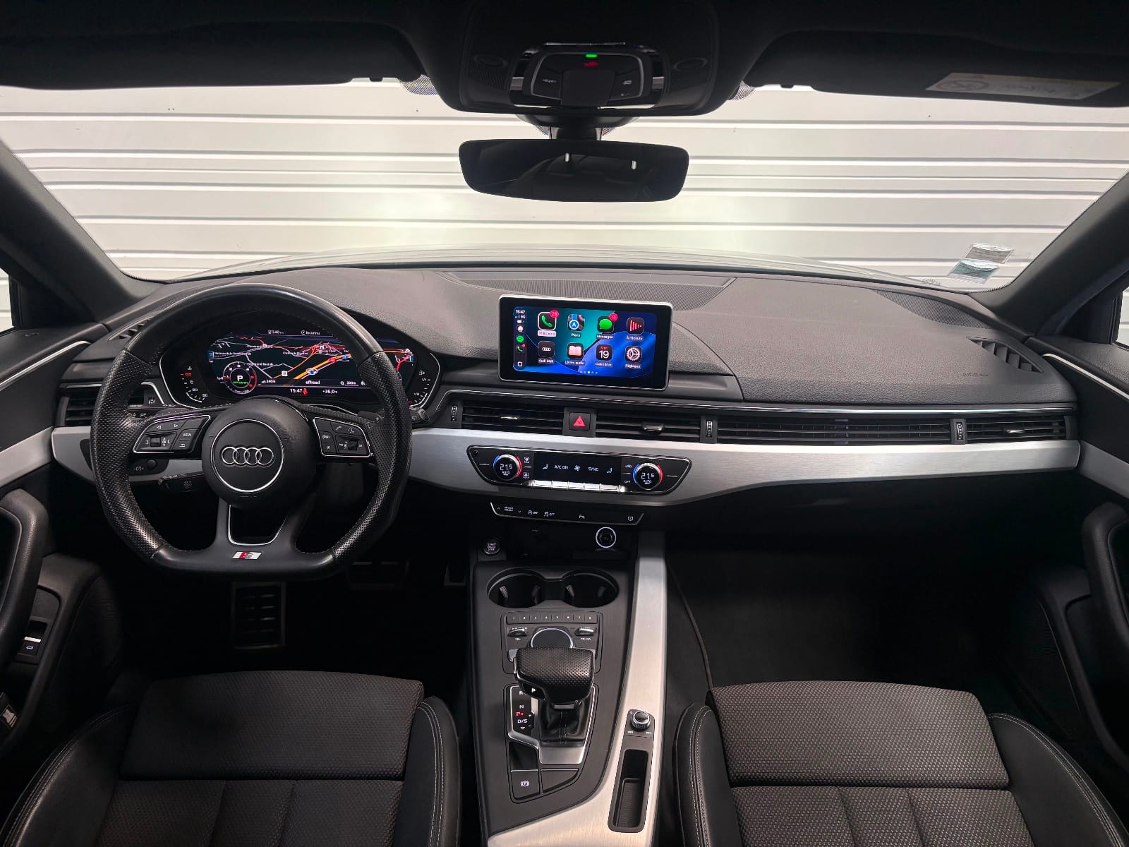 Audi A4 Avant S line — photo 2