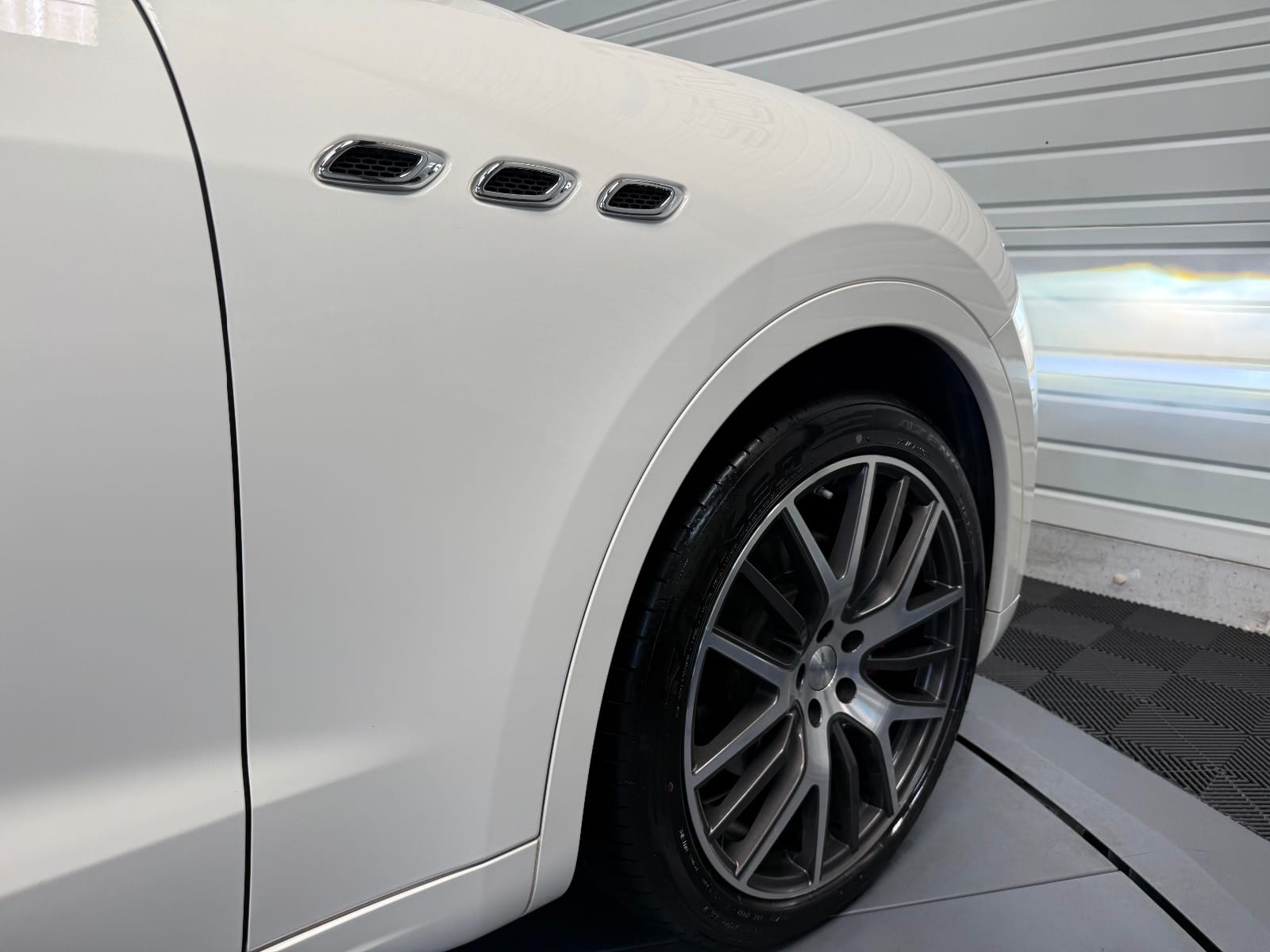 Maserati Levante 3.0 V6 350 CH Q4 Gransport — photo 40