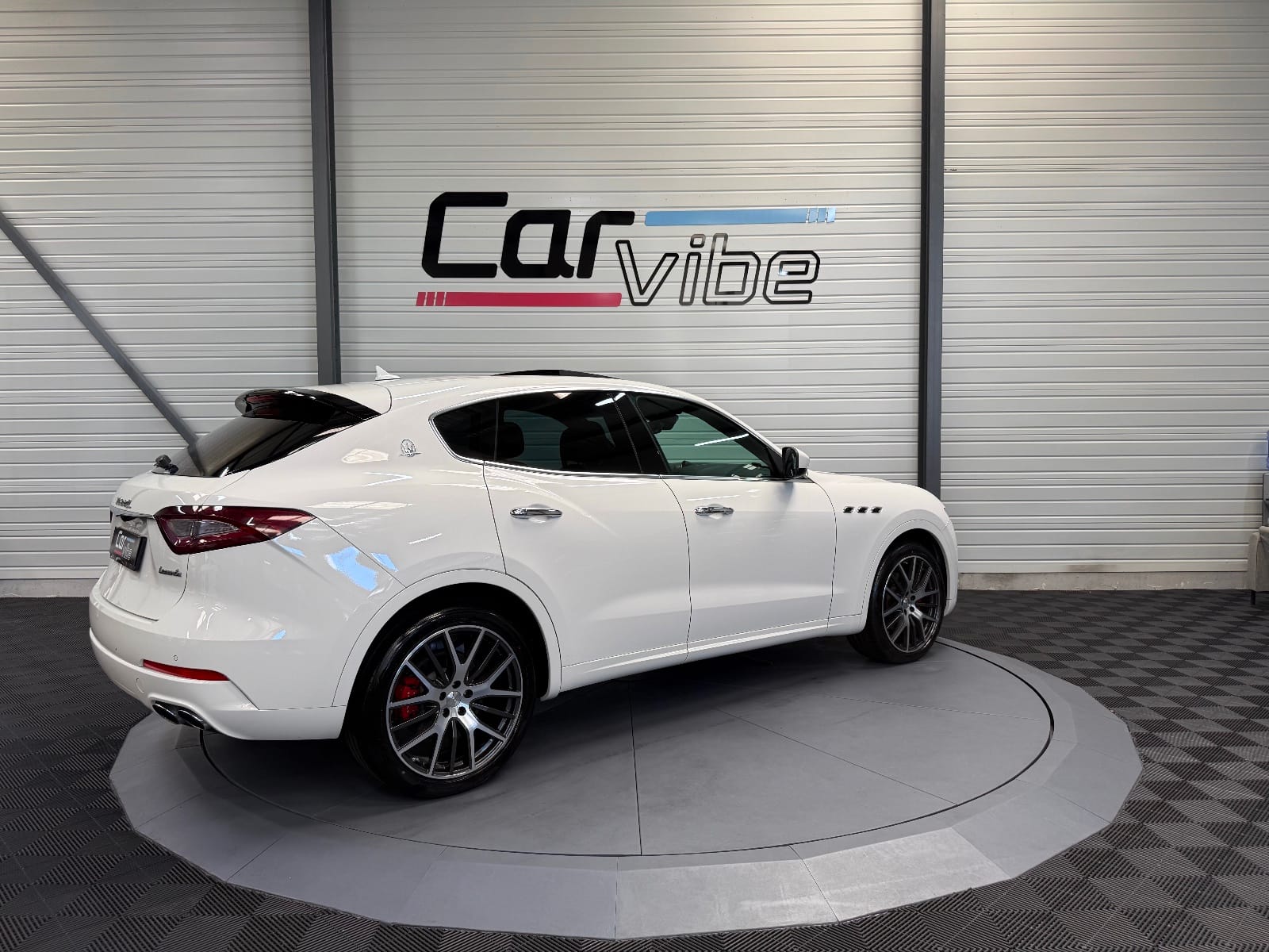 Maserati Levante 3.0 V6 350 CH Q4 Gransport — photo 4