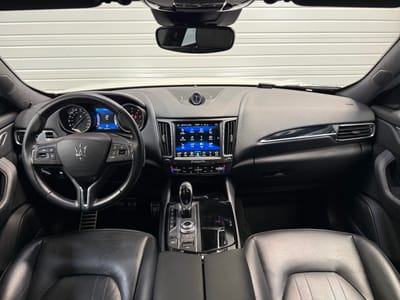 Maserati Levante 3.0 V6 350 CH Q4 Gransport — photo 2