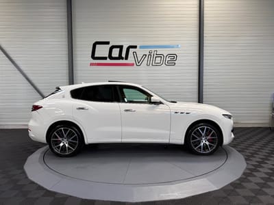 Maserati Levante 3.0 V6 350 CH Q4 Gransport — photo 3