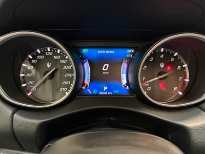 Maserati Levante 3.0 V6 350 CH Q4 Gransport — photo 12