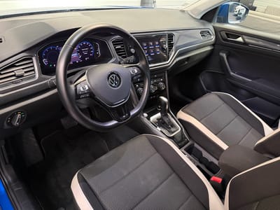 Volkswagen T-roc Carat — photo 14