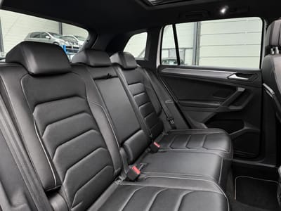 Volkswagen Tiguan Black R-Line — photo 11