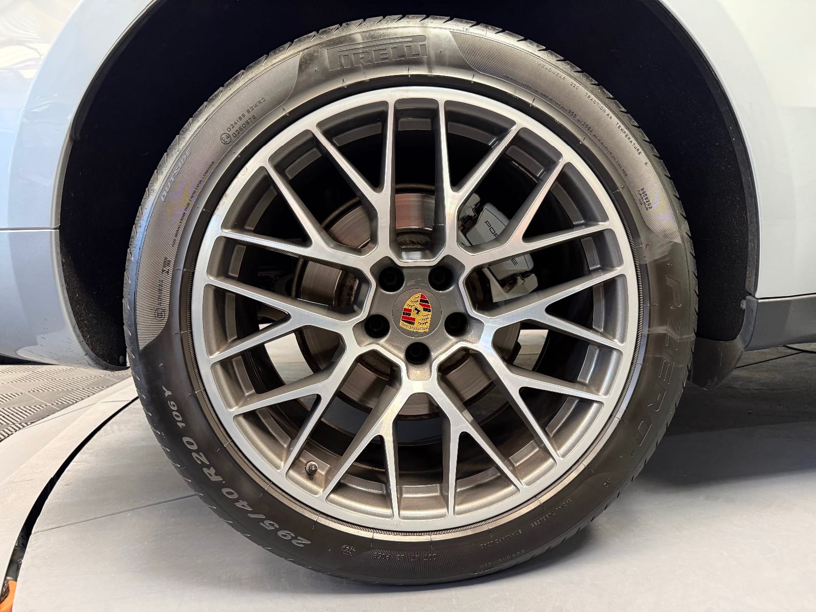 Porsche Macan S PDK — photo 26