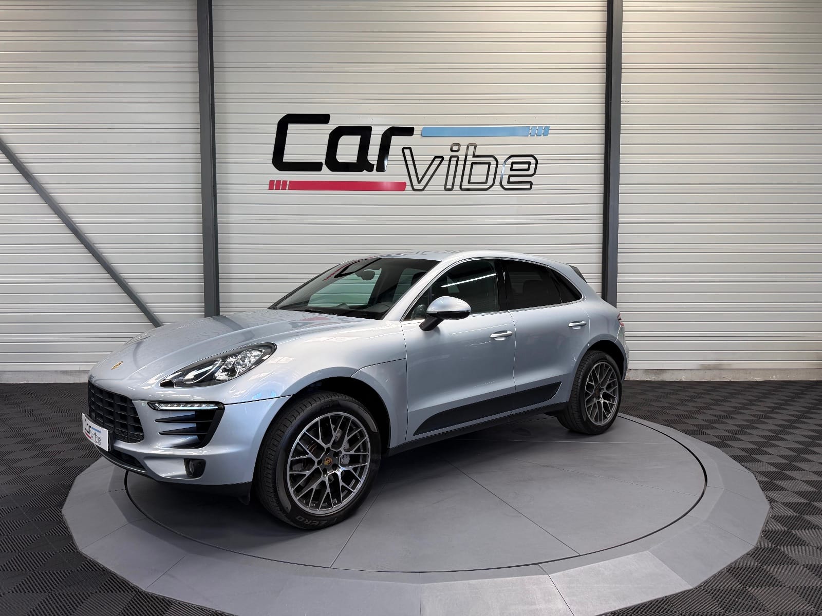 Porsche Macan S PDK — photo 8