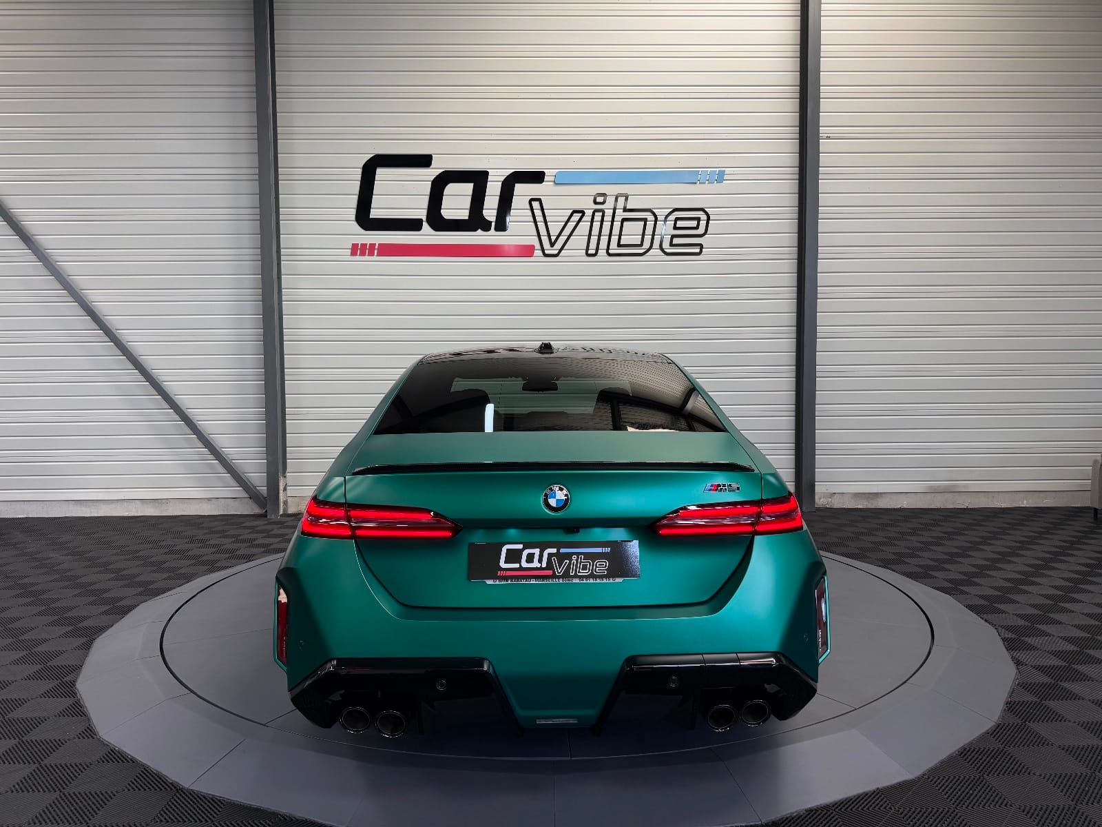 BMW M5 G90 4.4 V8 727 CH — photo 5