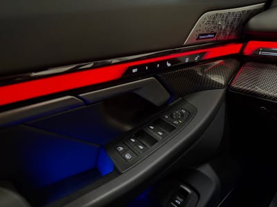 BMW M5 G90 4.4 V8 727 CH — photo 27