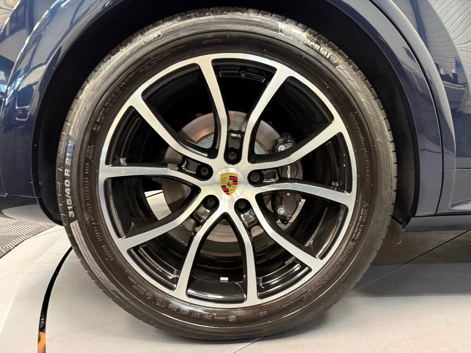 Porsche Cayenne Coupe — photo 33