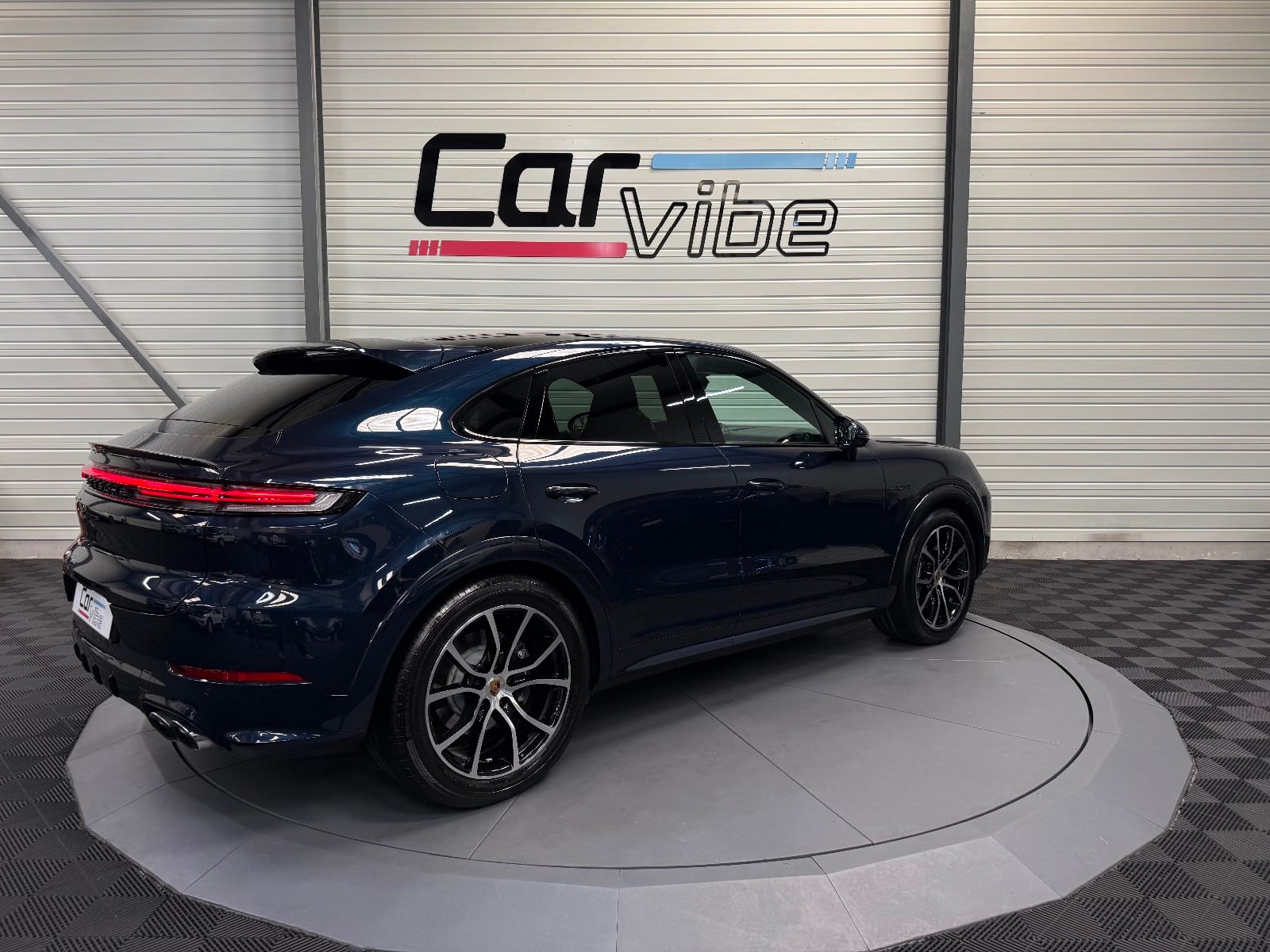Porsche Cayenne Coupe — photo 4