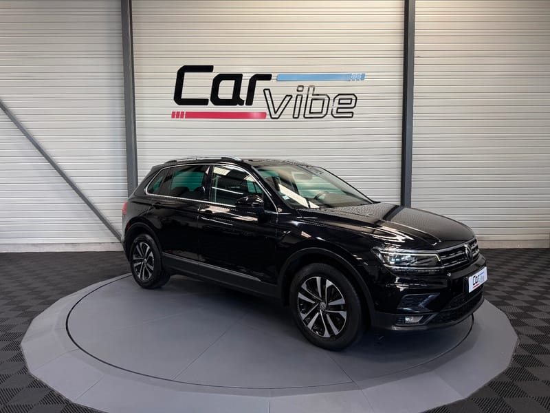 Volkswagen Tiguan Confortline — photo 1