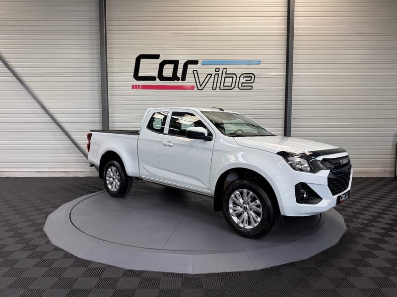 Isuzu D-max BB — photo 1