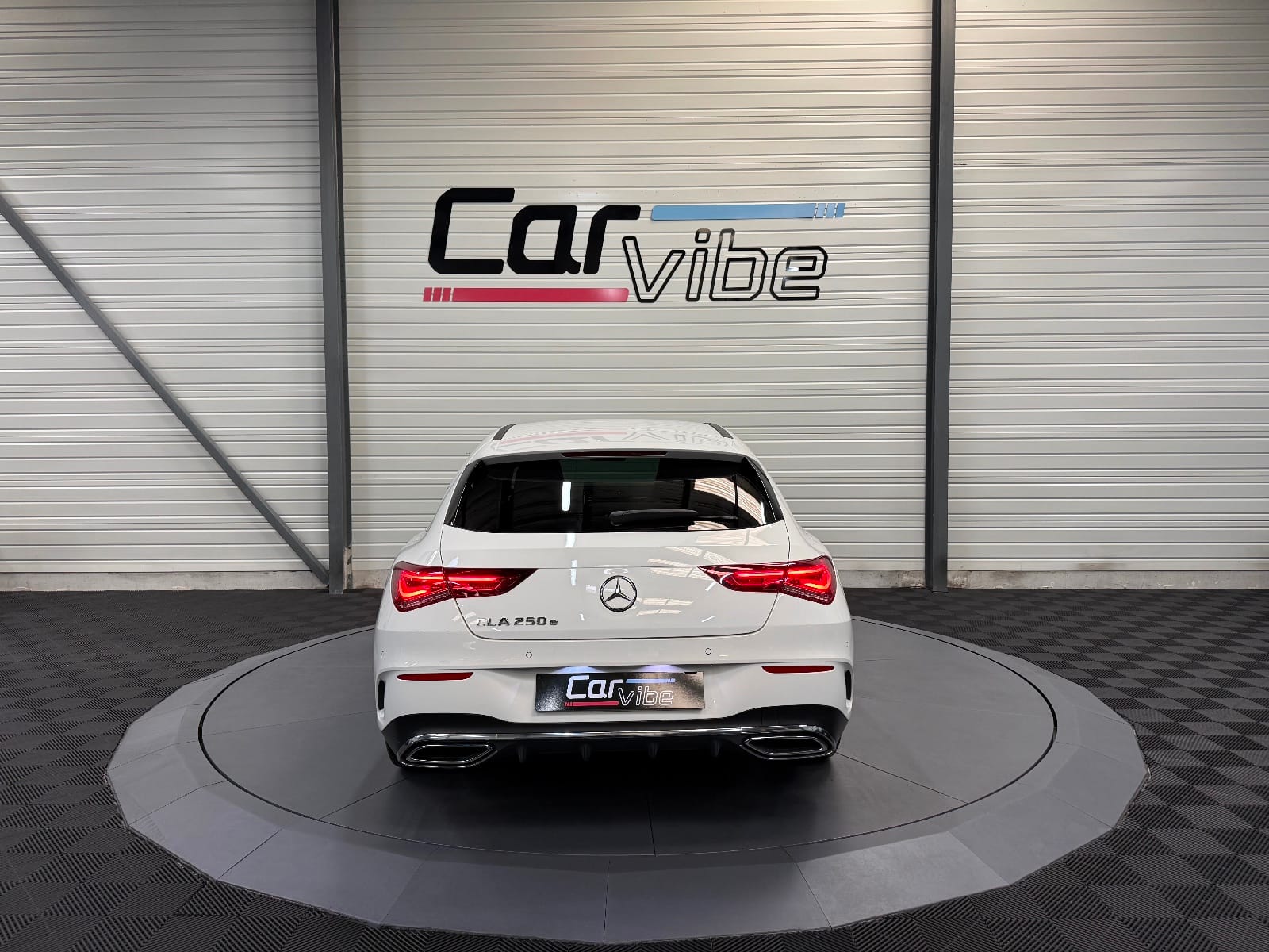 Mercedes-Benz CLA Shooting Brake AMG Line — photo 5